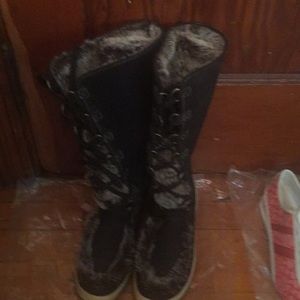 Timberland Knee-High Winter Boots.